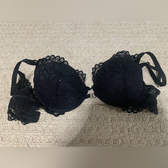 4 La Senza Bras (Dm directly if only interested in 1) - Picture 8 of 9